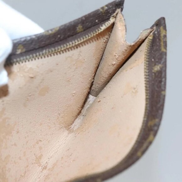 LOUIS VUITTON Monogram Bucket GM Accessory Pouch - Picture 16 of 16